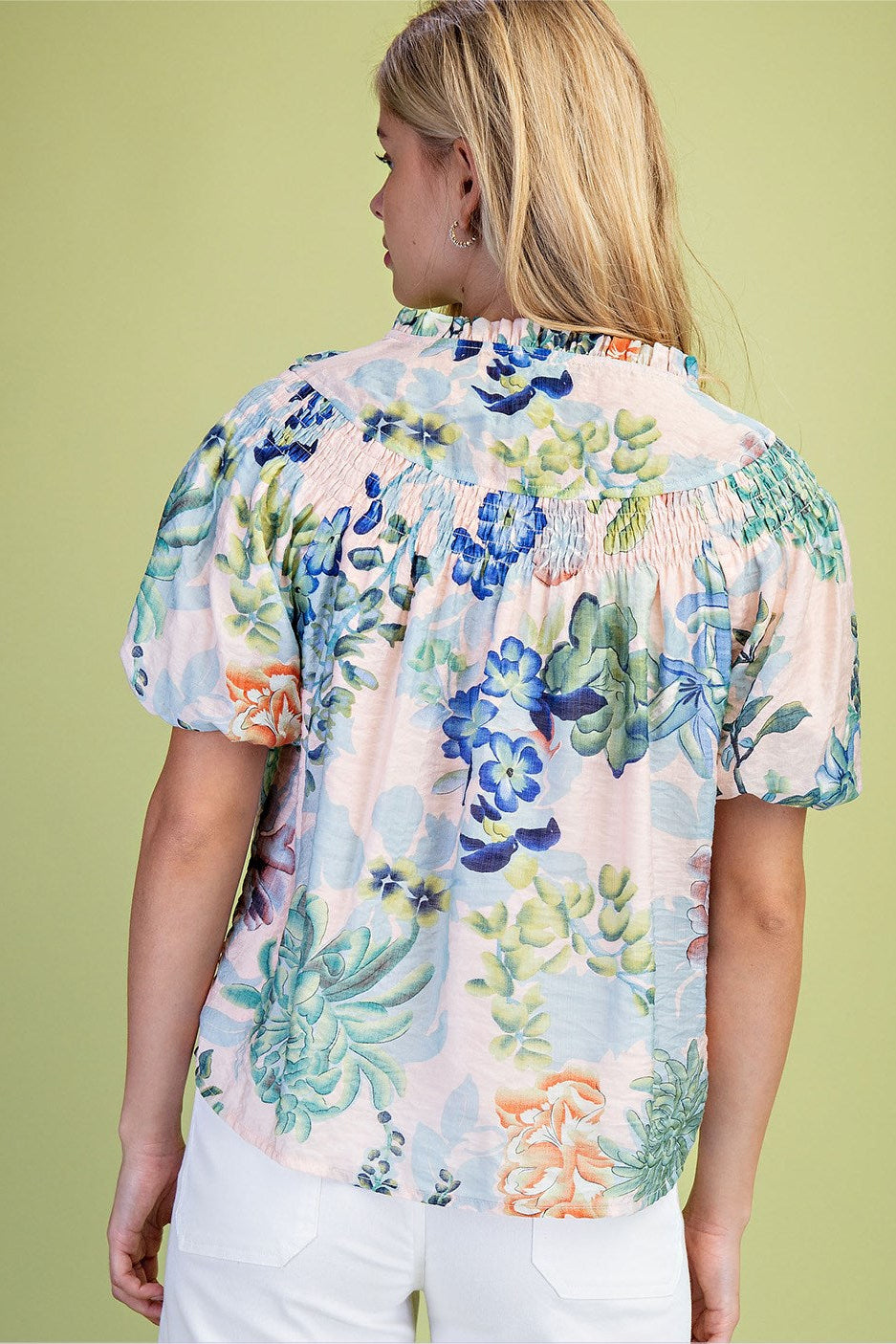 Women's Plus Size Floral Short Puff Sleeve Button Down Blouse
