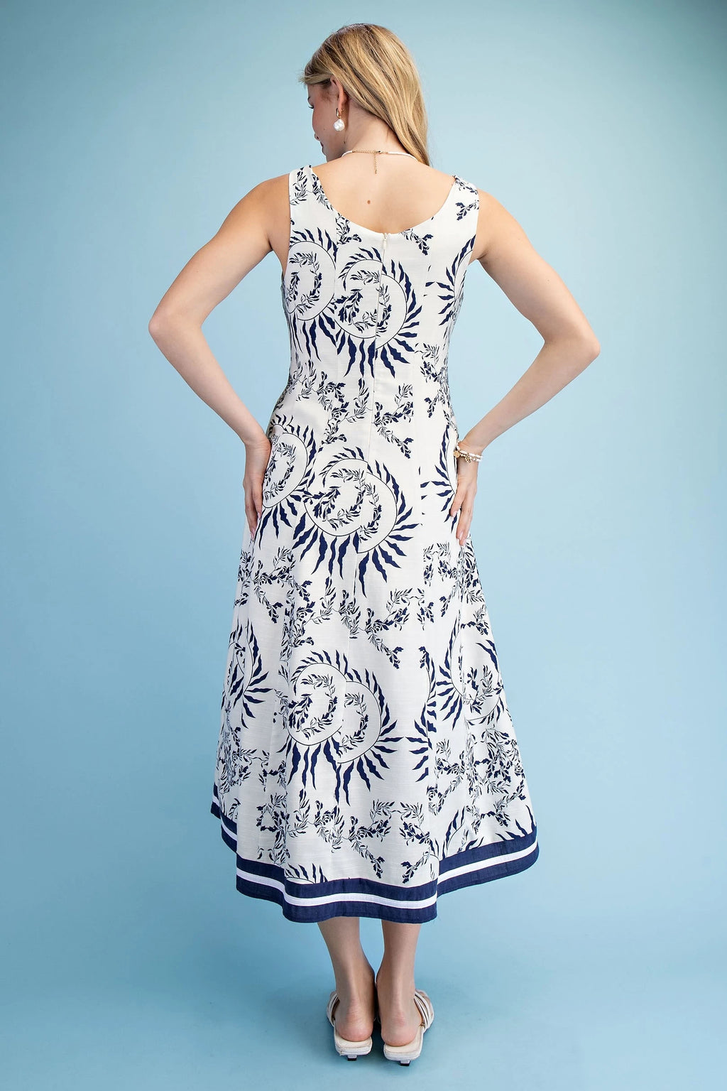 Printed Sleeveless Fit and Flare Midi Dress