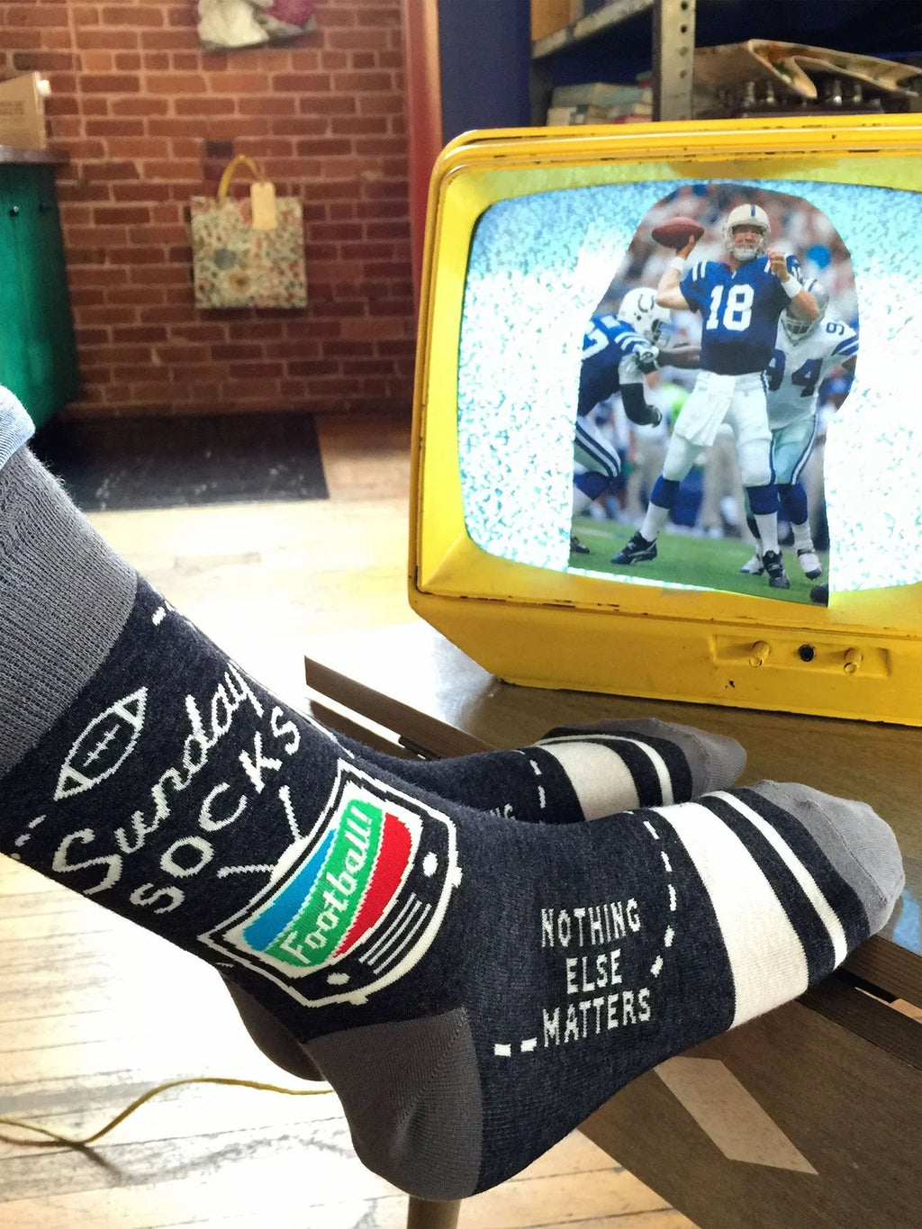 Sunday Football Men's Crew Socks