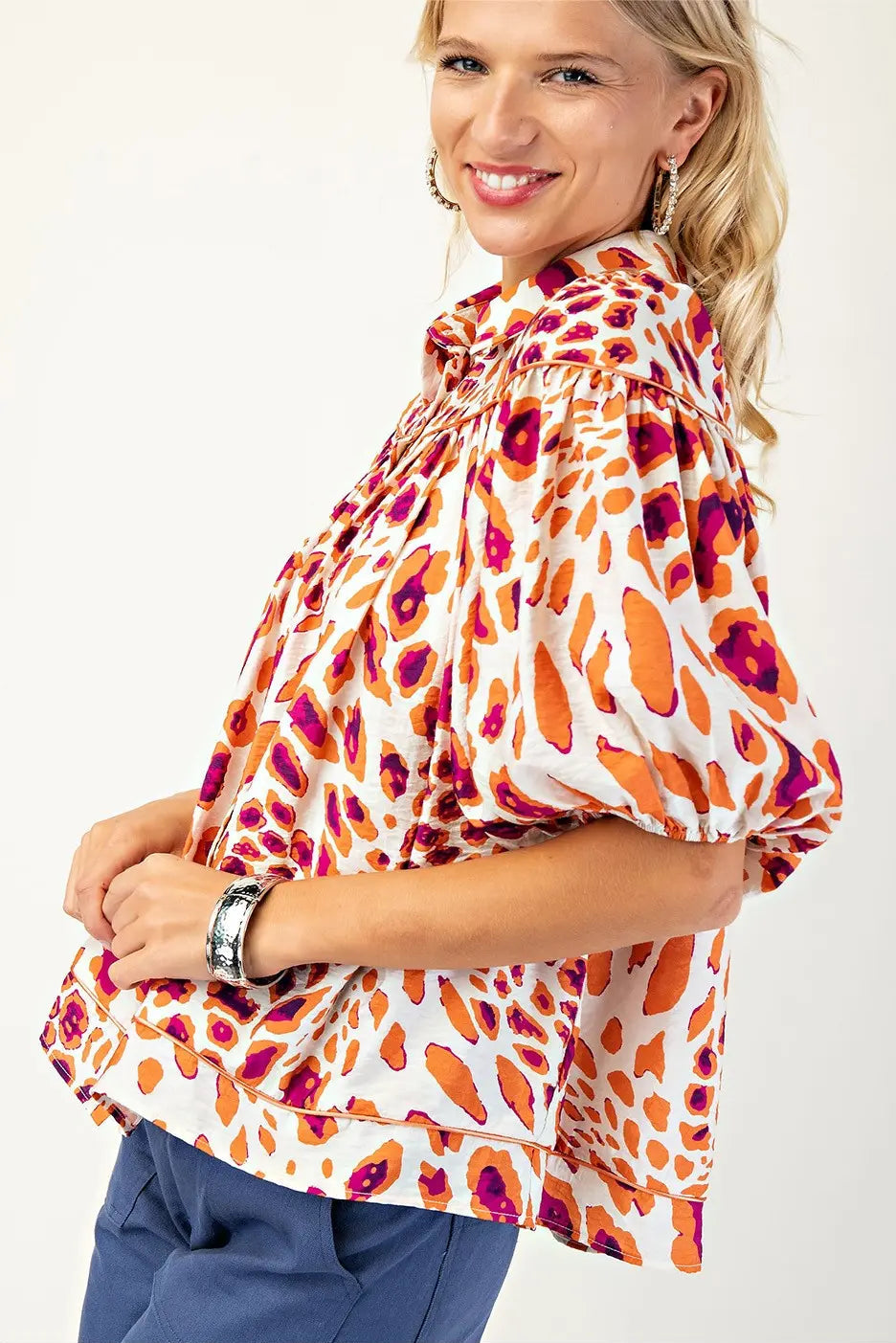 Leopard Print Button-Down Blouse (Plus Size)