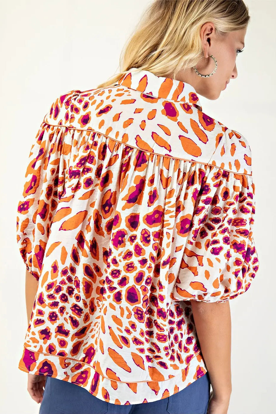 Leopard Print Button-Down Blouse (Plus Size)